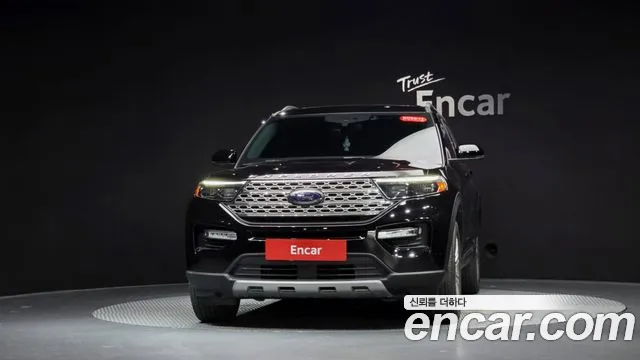 Ford Explorer 2022 thumb 2