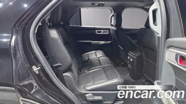 Ford Explorer 2022 thumb 11