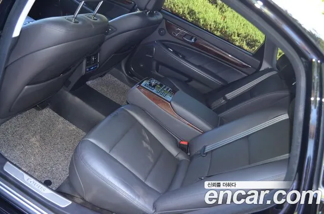 Hyundai Equus 2015 thumb 9