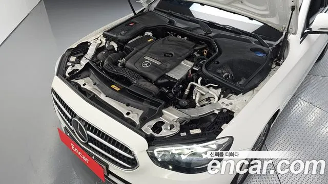 Mercedes-Benz E-Класс 2023 thumb 6