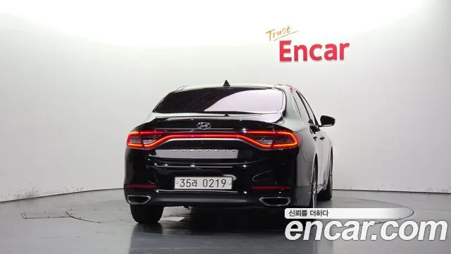 Hyundai Grandeur 2016 thumb 4