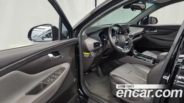 Hyundai Santa Fe 2018 thumb 10