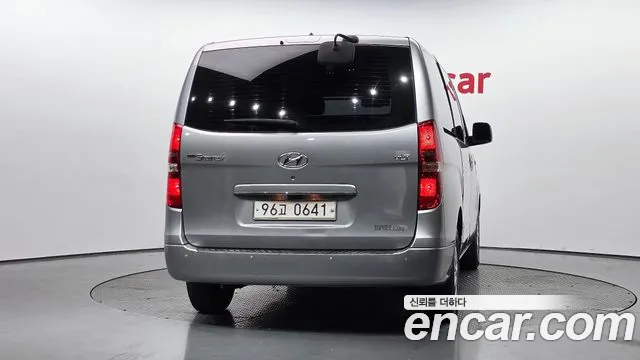 Hyundai Starex 2019 thumb 4