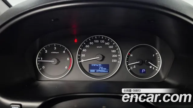 Hyundai Starex 2019 thumb 8