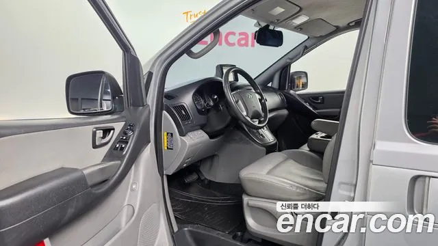 Hyundai Starex 2019 thumb 10