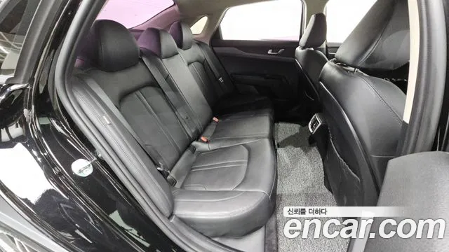 Kia K5 2021 thumb 11