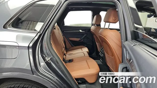 Audi Q5 2023 thumb 12