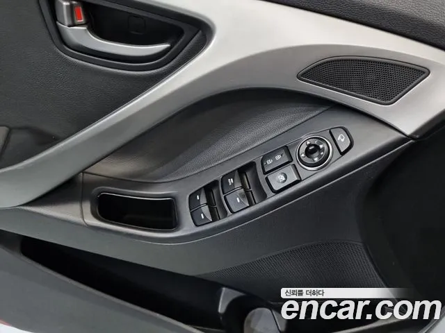 Hyundai Avante 2014 thumb 10