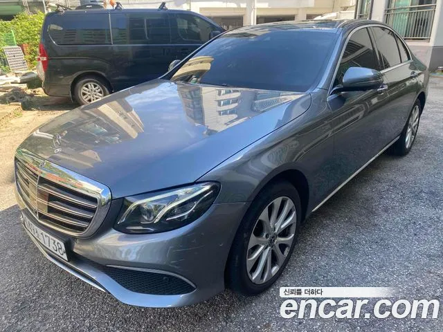 Mercedes-Benz E-Класс 2020 thumb 4