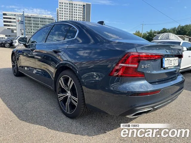 Volvo S60 2021 thumb 6
