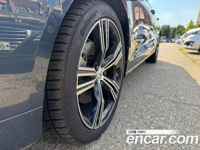Volvo S60 2021 thumb 8