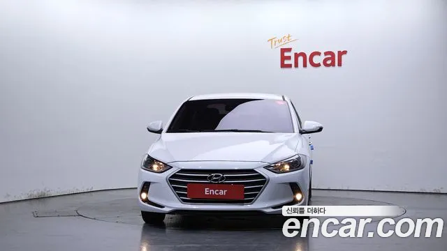 Hyundai Avante 2018 thumb 3