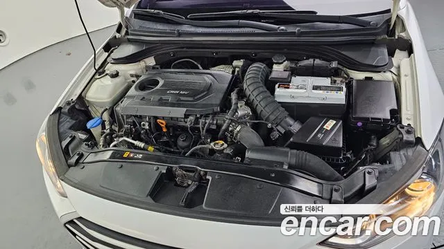 Hyundai Avante 2018 thumb 6