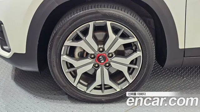Kia Seltos 2020 thumb 5