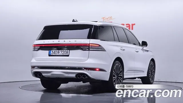 Lincoln Aviator 2025 thumb 2