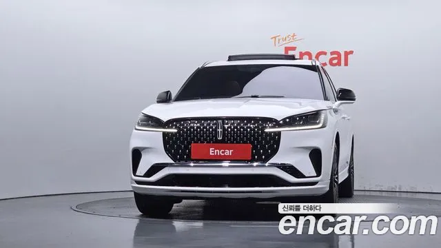 Lincoln Aviator 2025 thumb 3