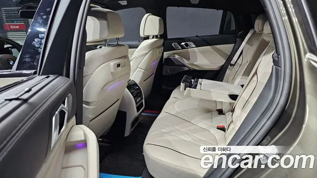 BMW X6 2021 thumb 12