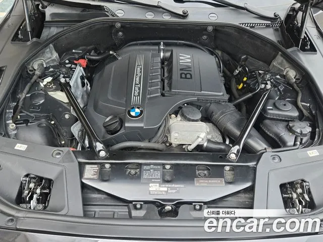 BMW Gran Turismo 2011 thumb 6