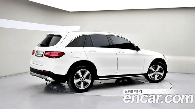 Mercedes-Benz GLC 2019 thumb 4