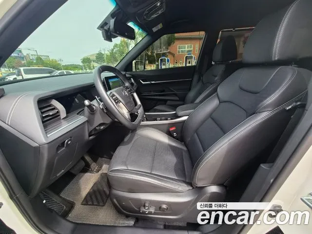 KG_Mobility_Ssangyong Torres 2023 thumb 9