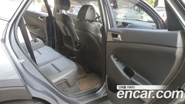 Hyundai Tucson 2016 thumb 9