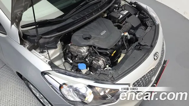 Kia K3 2015 thumb 6