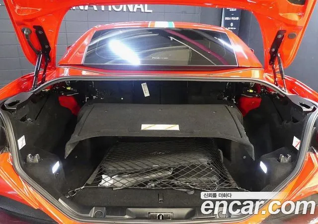 Ferrari Portofino 2020 thumb 10