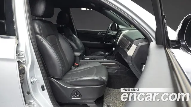 KG_Mobility_Ssangyong Rexton 2017 thumb 10
