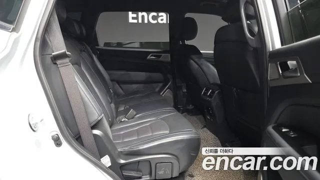 KG_Mobility_Ssangyong Rexton 2017 thumb 11