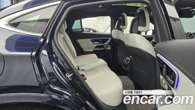 Mercedes-Benz GLC 2024 thumb 12