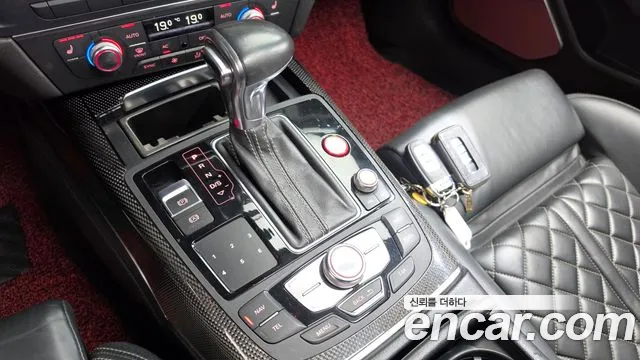 Audi S7 2013 thumb 8