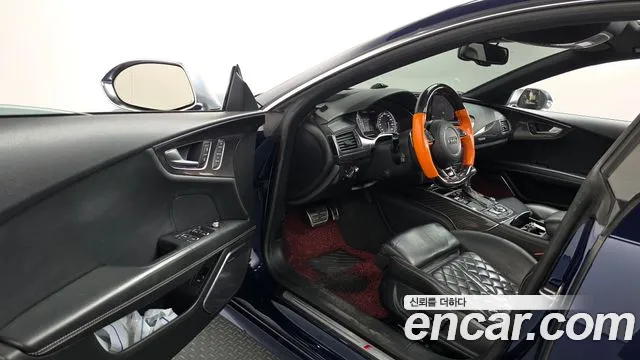 Audi S7 2013 thumb 9