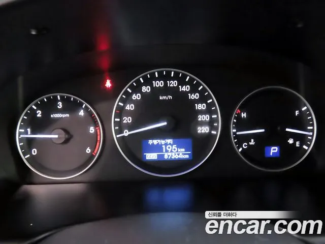 Hyundai Starex 2018 thumb 9
