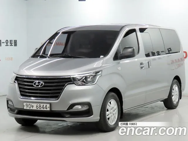 Hyundai Starex 2018 thumb 12
