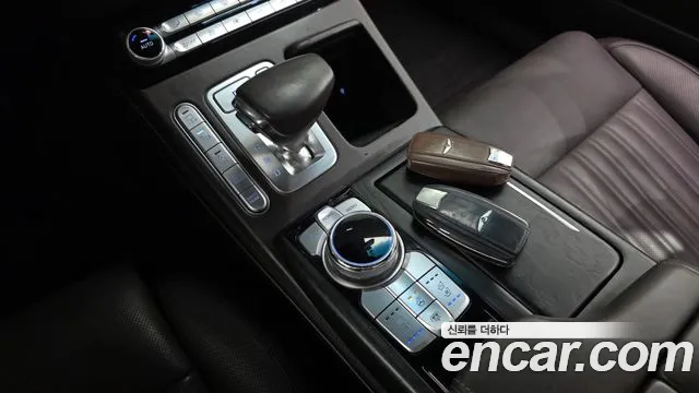 Genesis G90 2020 thumb 9