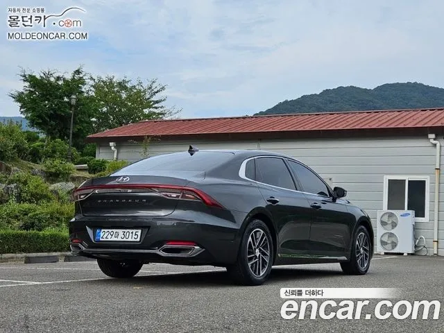 Hyundai Grandeur 2019 thumb 4