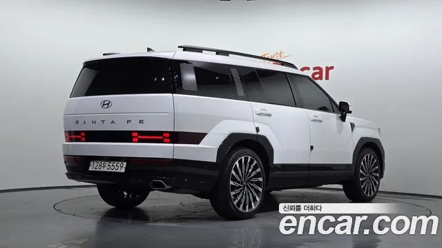 Hyundai Santa Fe 2024 thumb 2