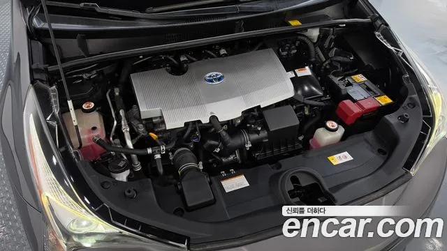 Toyota Prius 2017 thumb 6