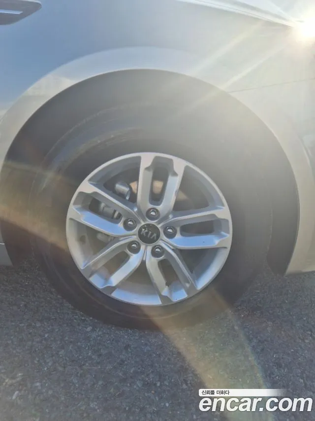 Kia K5 2013 thumb 5