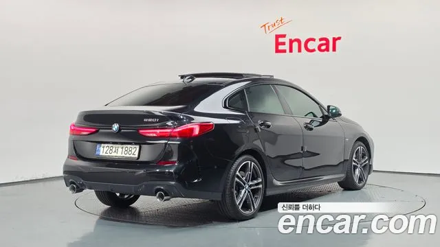 BMW 2-Series 2023 thumb 2