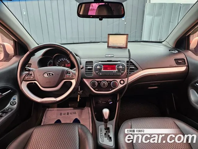 Kia Morning 2012 thumb 10