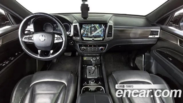KG_Mobility_Ssangyong Rexton 2018 thumb 6