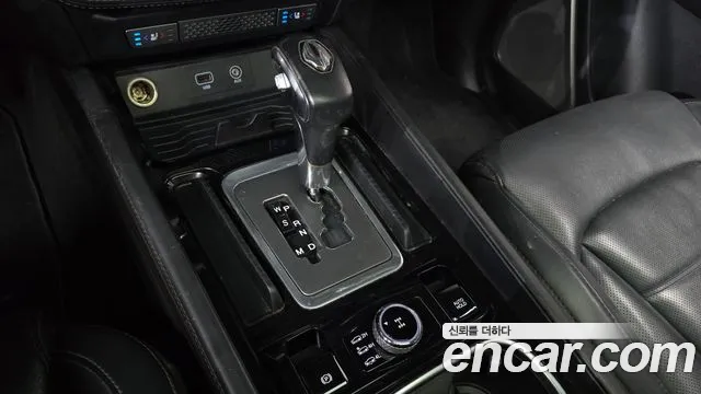 KG_Mobility_Ssangyong Rexton 2018 thumb 8