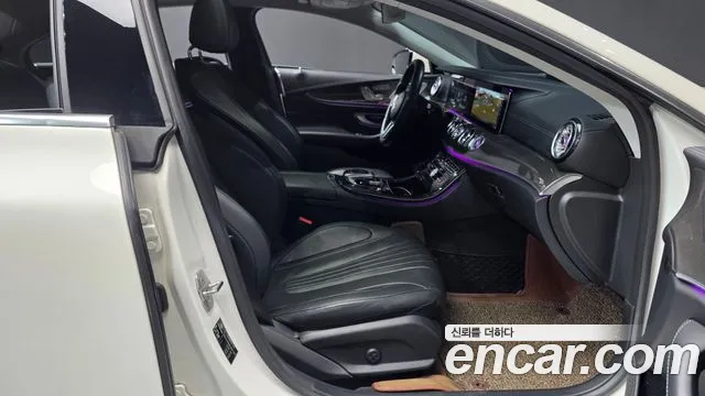 Mercedes-Benz CLS-Class 2018 thumb 11