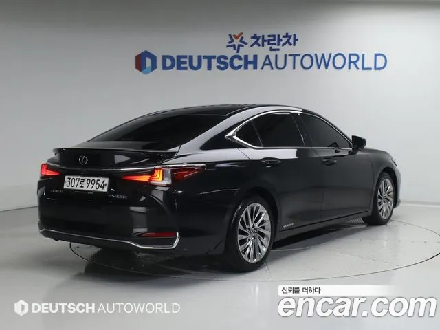 Lexus ES 2019 thumb 2