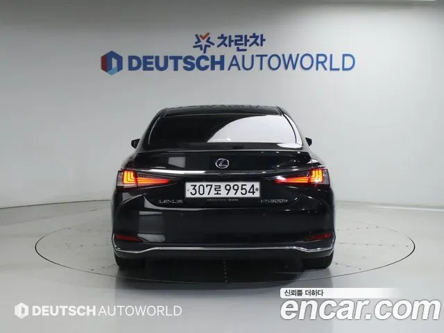 Lexus ES 2019 thumb 4