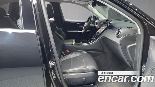 Mercedes-Benz GLC 2023 thumb 11
