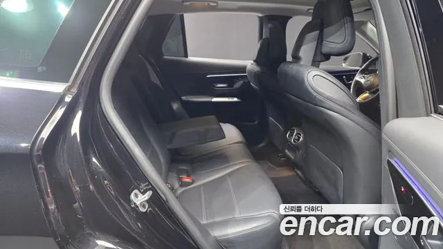 Mercedes-Benz GLC 2023 thumb 12