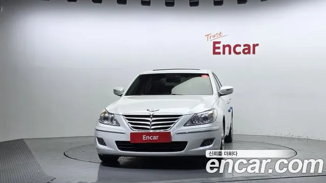 Hyundai Genesis 2010 thumb 3