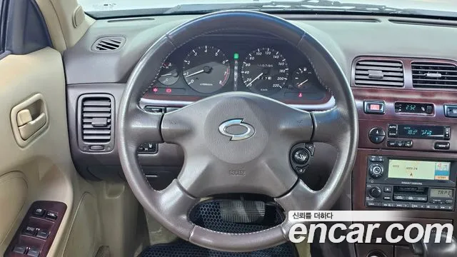 Renault-KoreaSamsung SM5 2005 thumb 12